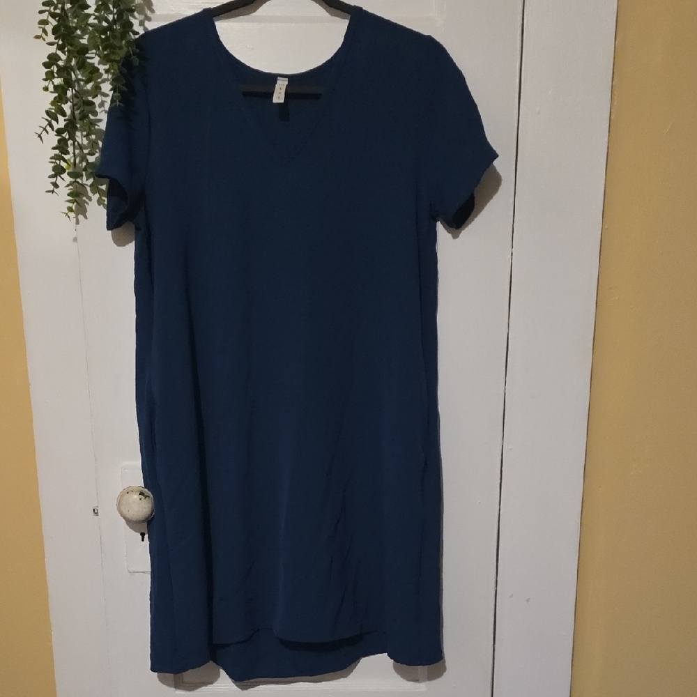 MTS Deep Blue V-Neck Top